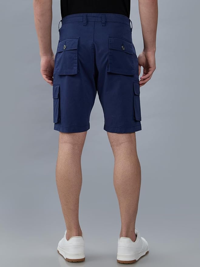 Giordano Men's Mid Rise Regular Fit Solid Knee Length Cotton 6 Pockets Cargo Shorts - Image 4