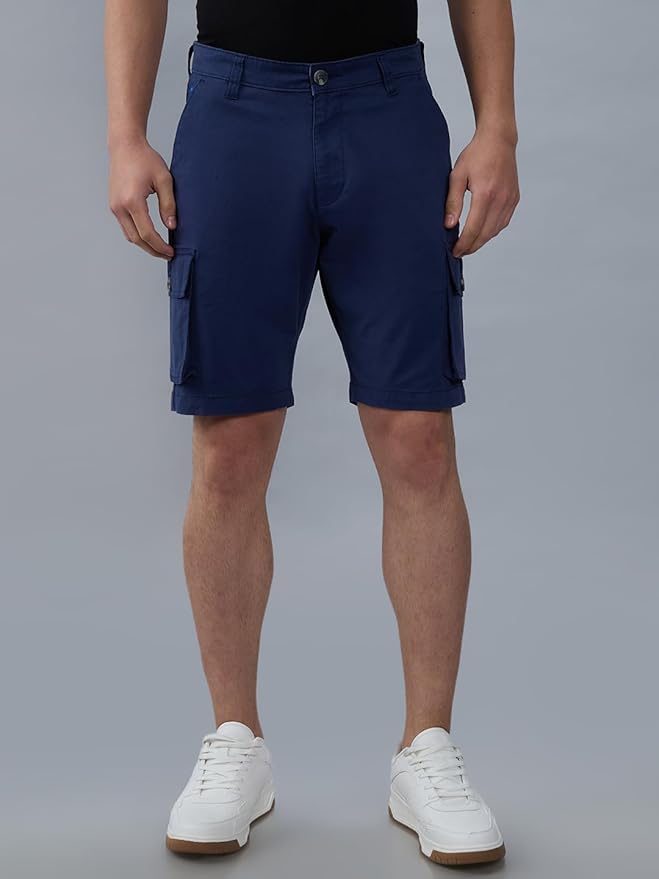 Giordano Men's Mid Rise Regular Fit Solid Knee Length Cotton 6 Pockets Cargo Shorts - Image 5