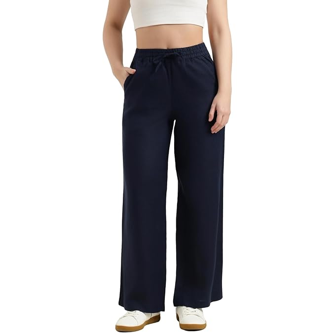 United Colors of Benetton Straight Fit High Rise Solid Trousers - 26P4WVNBT150I016