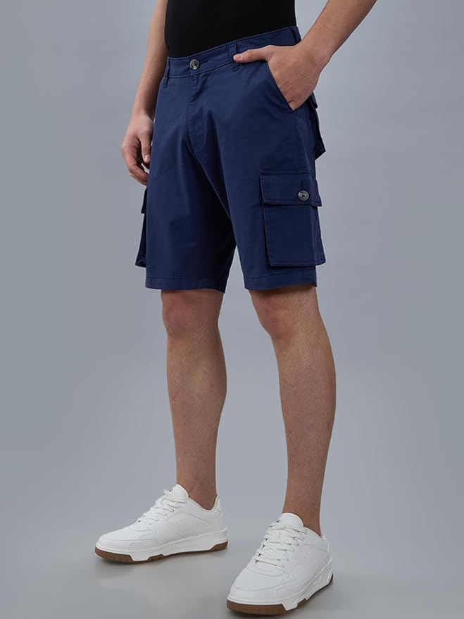 Giordano Men's Mid Rise Regular Fit Solid Knee Length Cotton 6 Pockets Cargo Shorts - Image 2