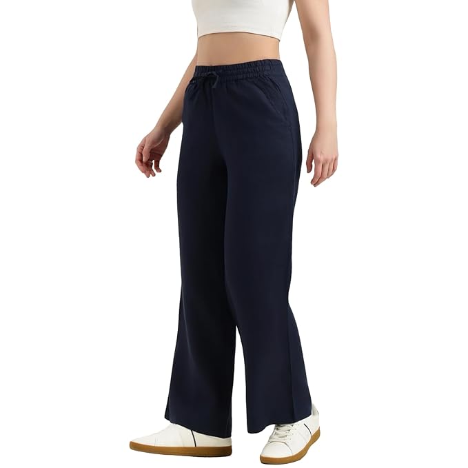 United Colors of Benetton Straight Fit High Rise Solid Trousers - 26P4WVNBT150I016 - Image 2