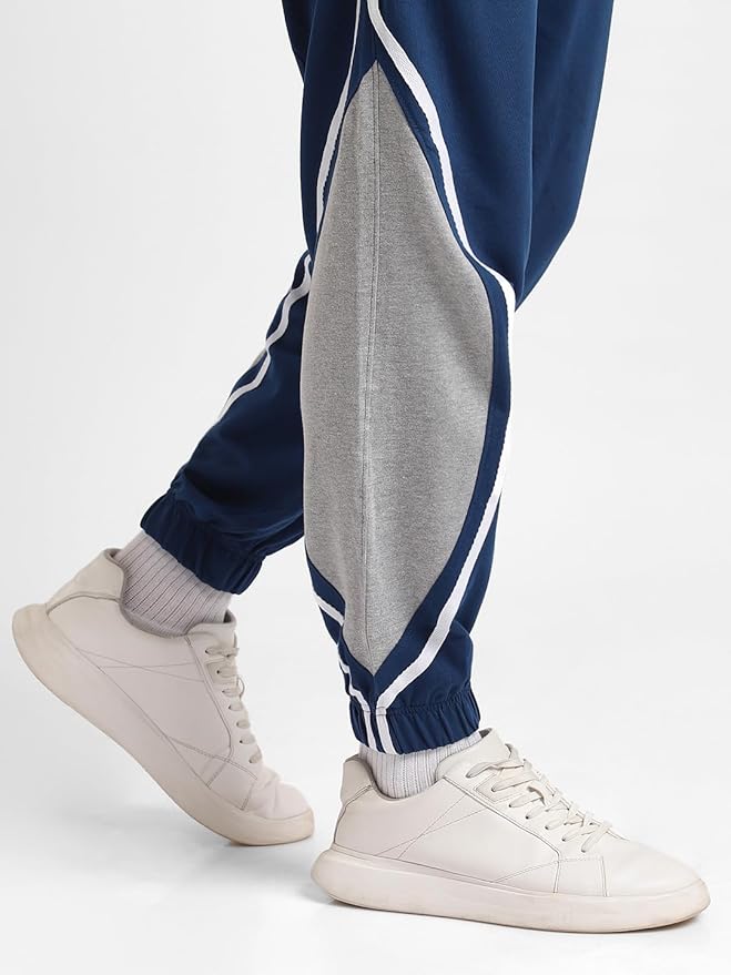 NOBERO Men's Relaxed Fit Mid Rise Jackson Oversized Joggers - Image 6